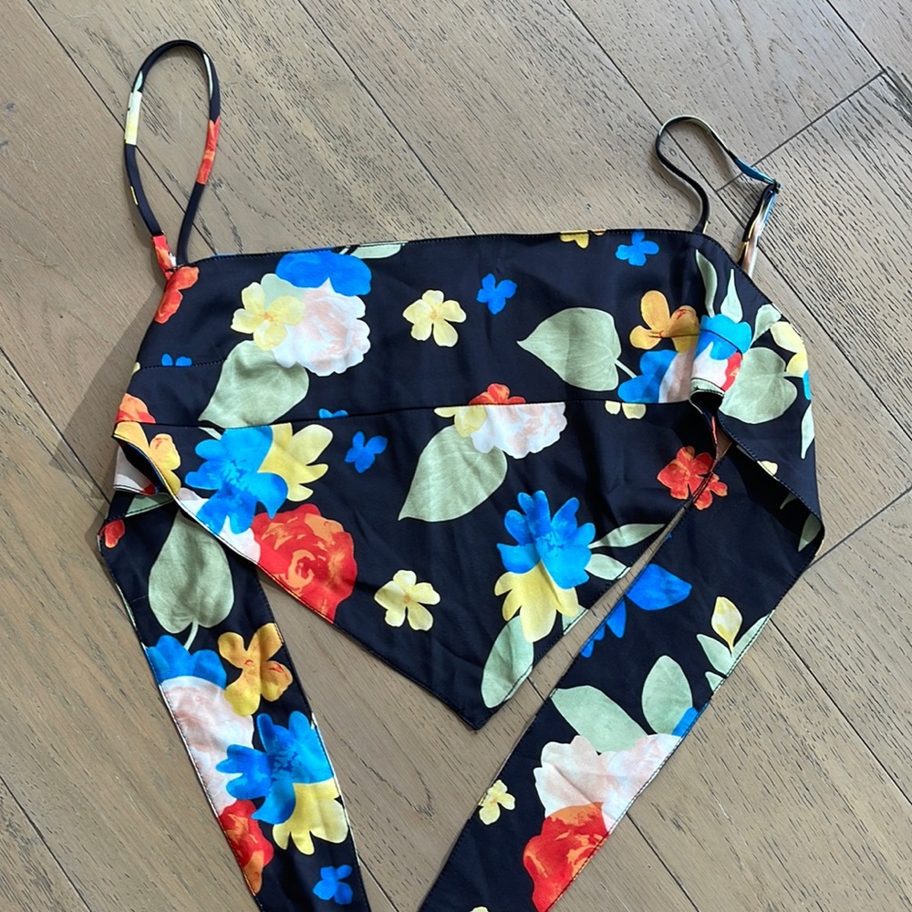 WEWOREWHAT Tropicana Bandana Cropped Top Size S